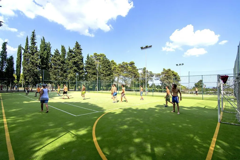 Отель Parco Delle Piscine Сартеано Италия