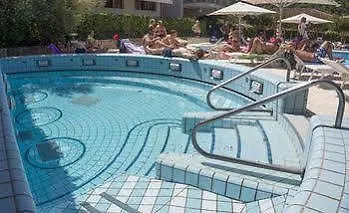 Отель Parco Delle Piscine Сартеано 4*,