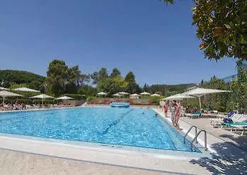 Отель Parco Delle Piscine Сартеано