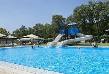 Отель Parco Delle Piscine Сартеано База отдыха